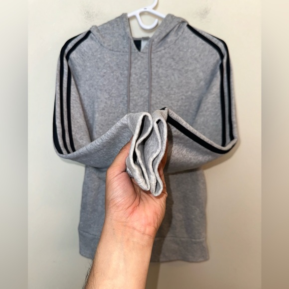 Adidas Size XS/S - Picture 3 of 5